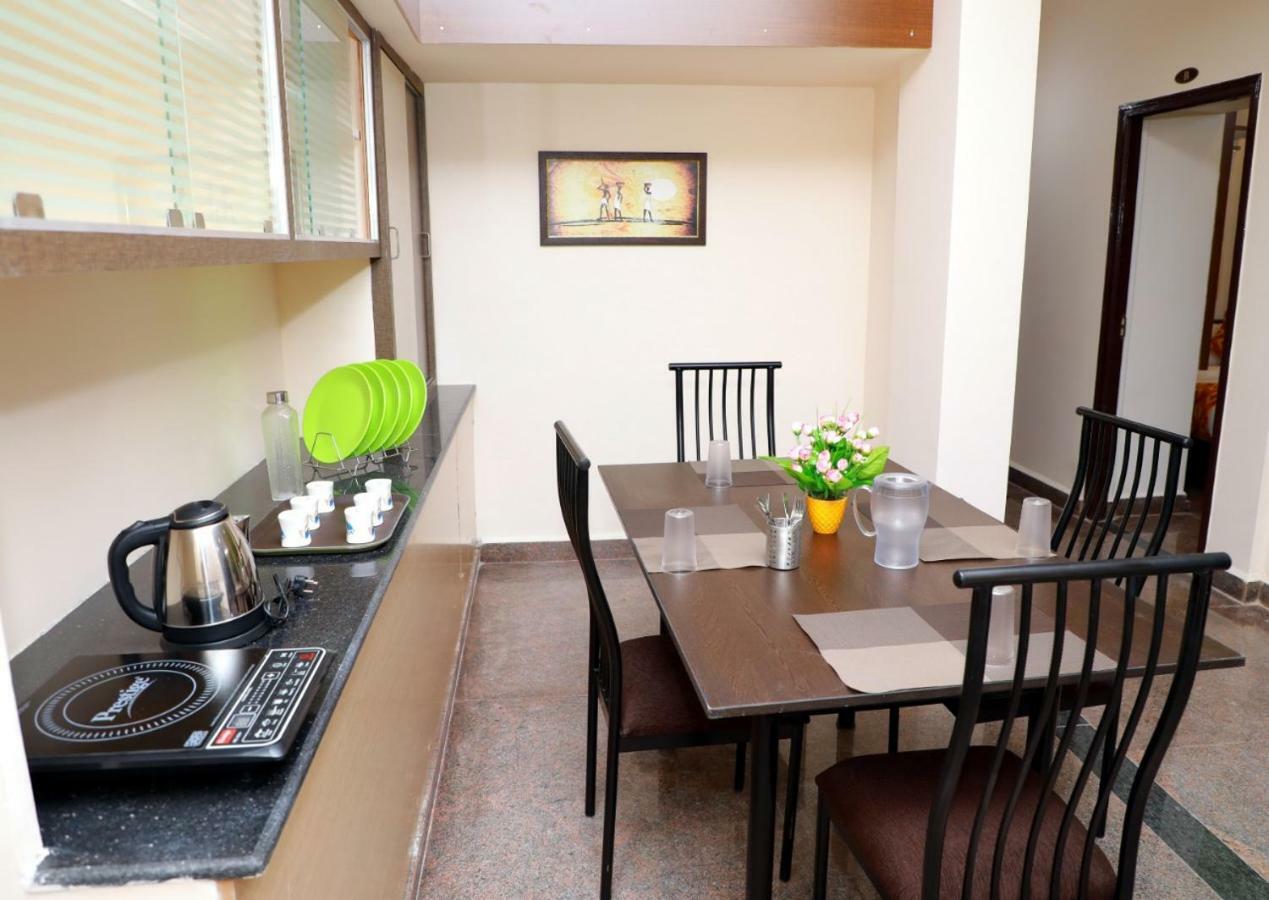 Sree Service Apartments Tirupati Eksteriør billede